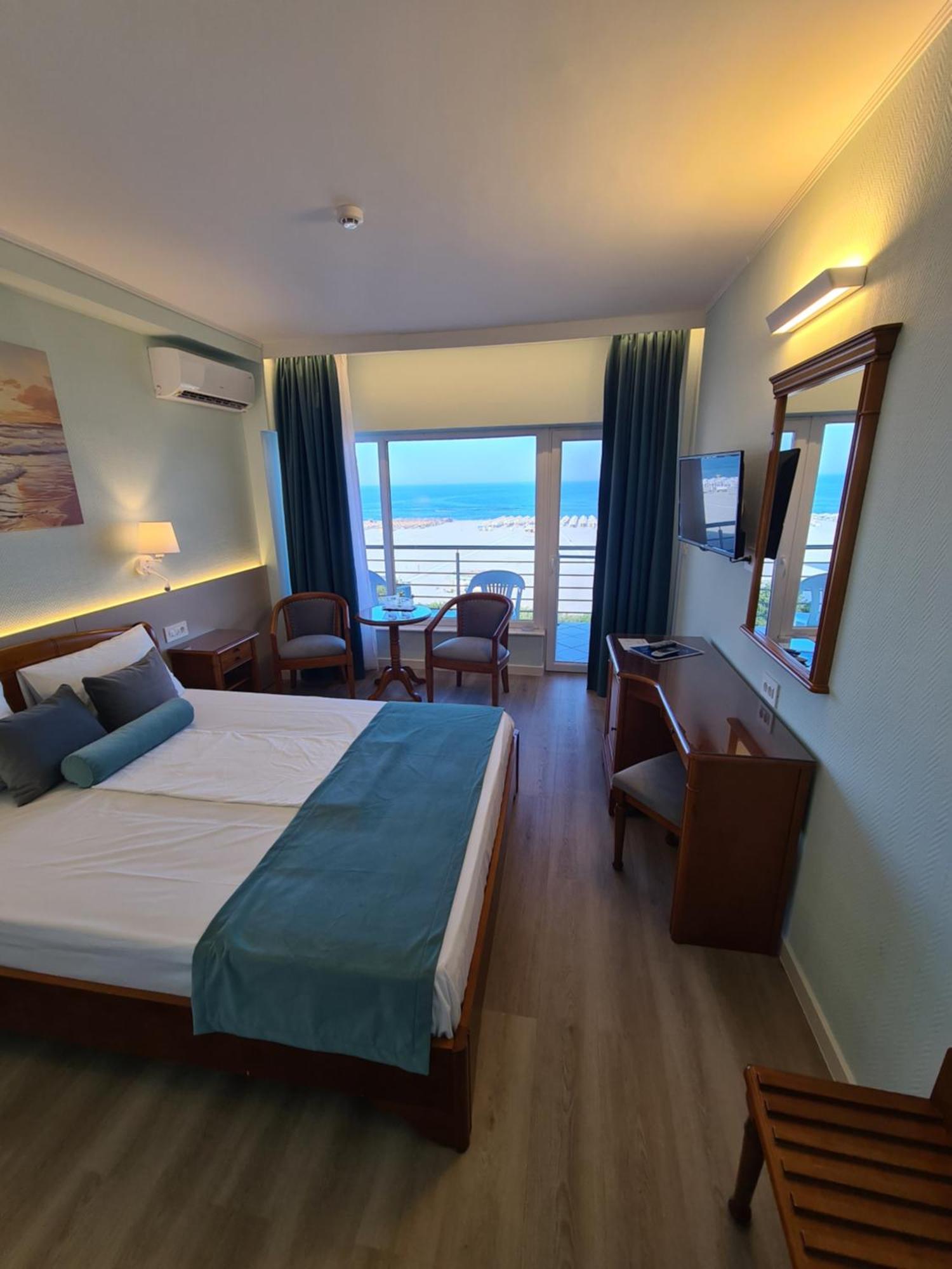 Hotel Comandor Mamaia Esterno foto