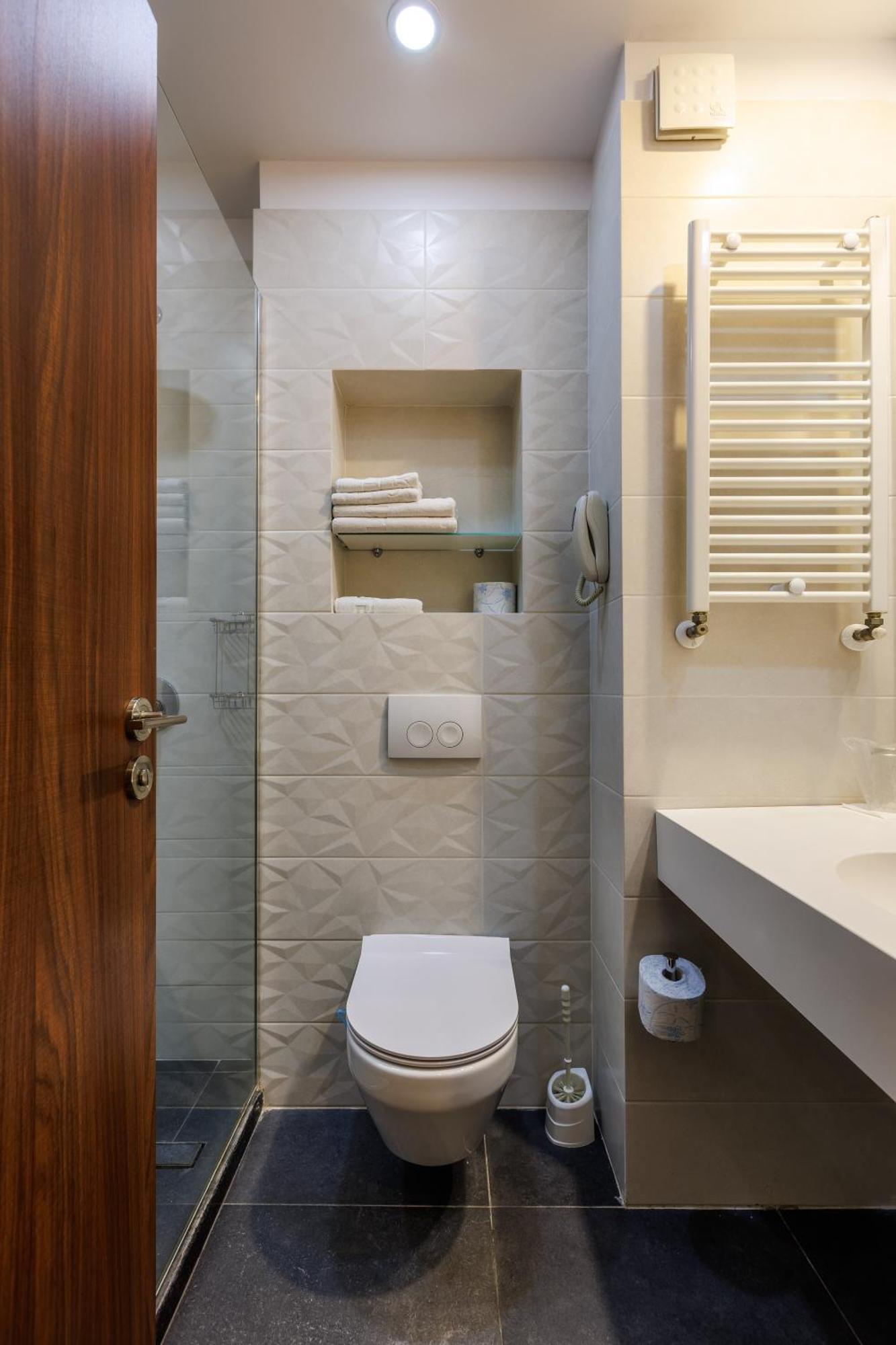Hotel Comandor Mamaia Esterno foto