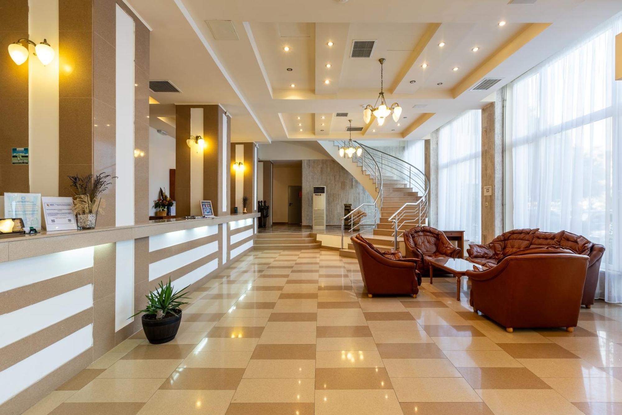 Hotel Comandor Mamaia Esterno foto
