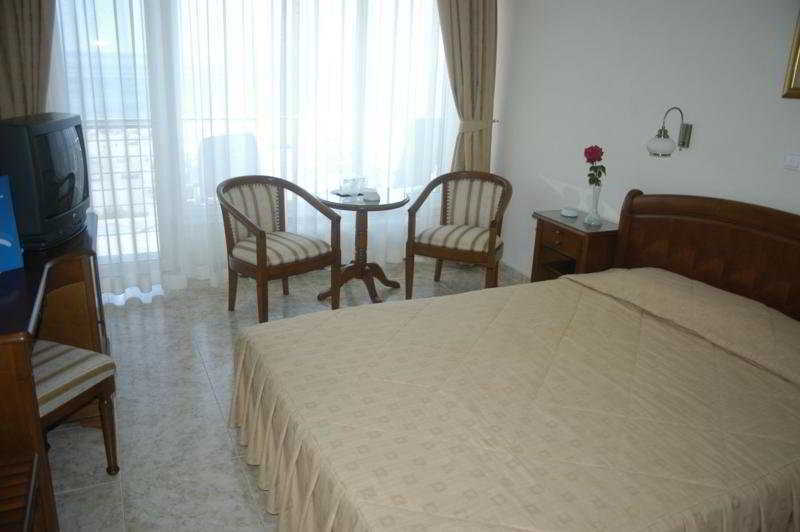 Hotel Comandor Mamaia Esterno foto